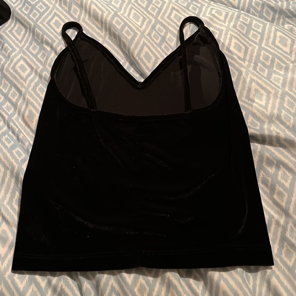 Crop tank - Picture 2 of 2